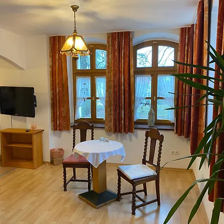 Schlossschaenke Hotel *