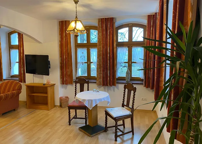 Schlossschaenke Hotel *